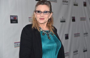 Carrie Fisher says she had to lose 35lbs for "The Force Awakens"