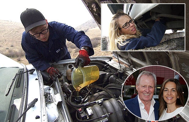 COVER - Amazing Race Armenia Bertram van Munster Elise Doganieri