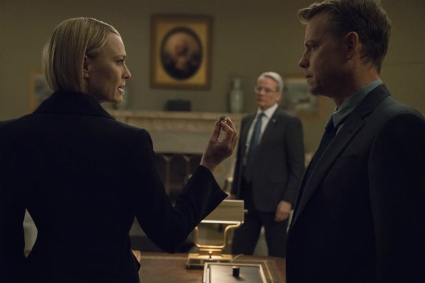Robin Wright and Greg Kinnear on 'House of Cards'