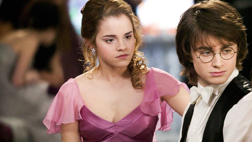 harry-potter-goblet-of-fire-emma-watson-daniel-radcliffe