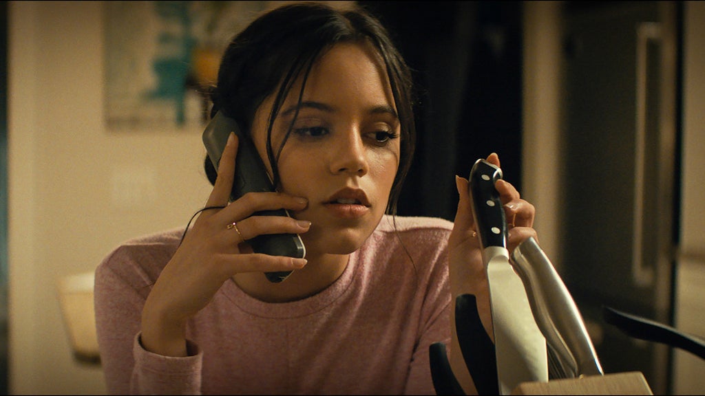 scream-2022-jenna-ortega