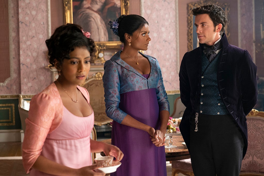 Charithra Chandran as Edwina Sharma, Simone Ashley as Kate Sharma, Jonathan Bailey as Anthony Bridgerton in episode 207 of "Bridgerton" (Liam Daniel/Netflix)