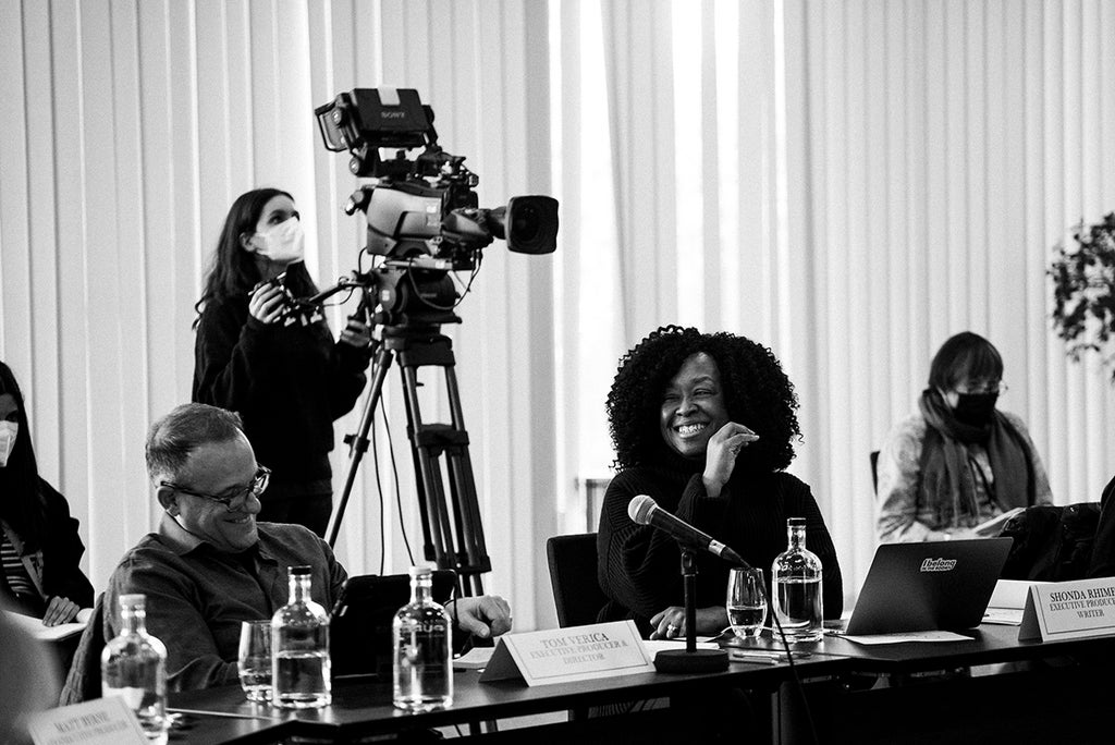 Executive Producer and Director Tom Verica, Executive Producer and Write Shonda Rhimes from Queen Charlotte. Cr. Liam Daniel/Netflix © 2022