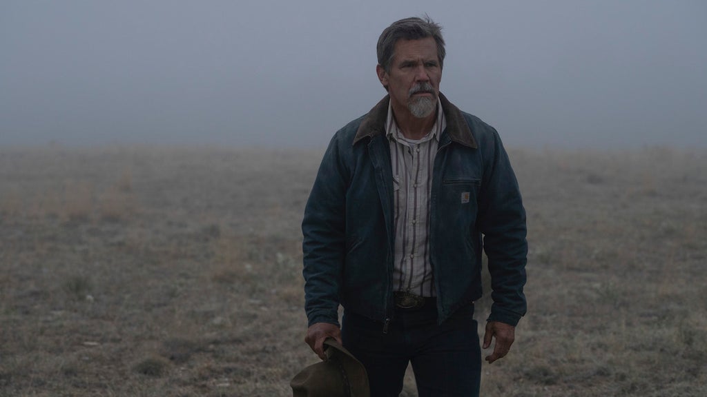 Josh Brolin, Outer Range