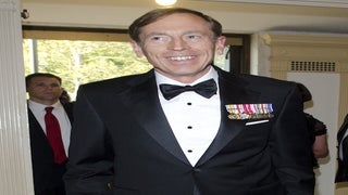 Daniel Craig as Gen. Petraeus – and Other Actors We’d Cast in the Movie (Photos)