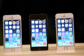 Internal Apple Email Reveals Fear of Rising Samsung