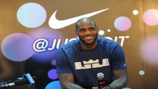 LeBron James Producing NBA’s First-Ever Fashion Show