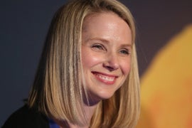 Marissa Mayer Apologizes for Being Late to Advertisers Dinner After Oversleeping