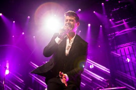 Robin Thicke’s ‘Paula’ Stunt Backfires With Dismal Debut
