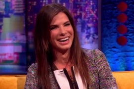 ‘Gravity’s’ Sandra Bullock Spits ‘Rapper’s Delight’ to a Delighted Tom Hanks