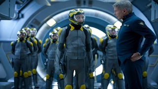 ‘Ender’s Game’ Review: Complex Sci-Fi Adventure That Appeals to Children’s Inner Adults