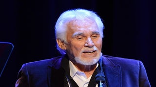 Kenny Rogers, Country Music Legend, Dies at 81