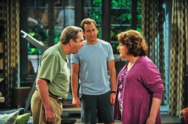 ‘The Millers’ Review: Margo Martindale and Beau Bridges Drive Will Arnett Bonkers
