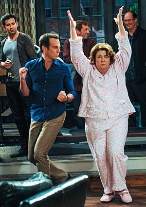 Jayma Mays Fuck Video - The Millers' Review: Margo Martindale and Beau Bridges Drive Will Arnett  Bonkers