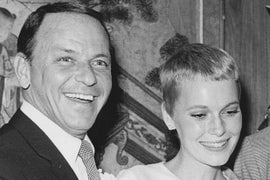 How Bob Evans Ended Mia Farrow’s Marriage to Frank Sinatra