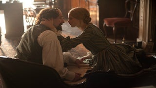 ‘The Invisible Woman’ Review: Ralph Fiennes’ Second Directorial Effort Is as Dull as the Dickens