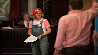 Ratings: NBC Sitcoms Fall Hard in Early Numbers Without ‘Voice’ Lead-In