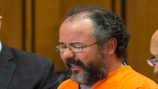 Cleveland Kidnapper Victim Publishing Memoir