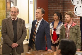 Fox Slashes ‘Dads’ Back Episode Order From 9 to 6