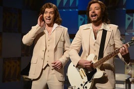 ‘SNL’: Justin Timberlake Impersonates Jimmy Fallon, Madonna Crashes ‘Barry Gibb Talk Show’ (Video)