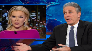 Jon Stewart Apologizes to Megyn Kelly, Fox News for White Santa Jokes (Video)