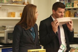 Fox Renews ‘Bones’ for Season 10, ‘Kitchen Nightmares’ Season 6