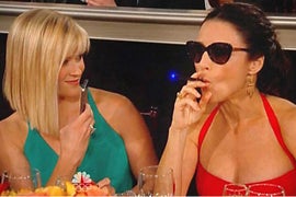 Congressmen Rip Julia Louis-Dreyfus’ Golden Globes E-Cigarette in Letter to NBCU’s Steve Burke