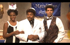‘SNL’: Drake Reminds Us He’s Black, Jewish and Canadian as First Black Female Cast Member in 7 Years Makes Debut (Video)