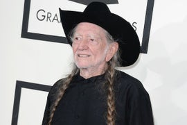 Willie Nelson Is ‘Fine and on Tour,’ No Matter What Twitter Says