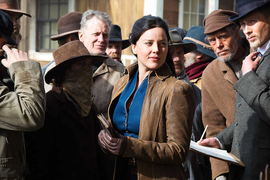 ‘Klondike’ Star Abbie Cornish on Playing Belinda Mulrooney: ‘It’s All Real’
