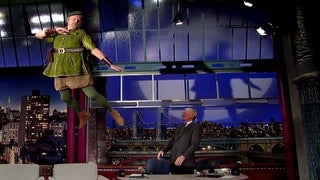 Bill Murray Sports Green Tights, Sings and Flies for NBC’s ‘Peter Pan’ (Video)