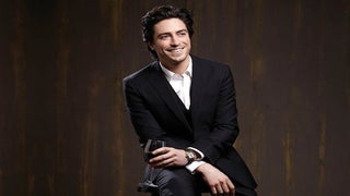 ‘Mad Men’s’ Ben Feldman Lands Lead on NBC Pilot ‘A to Z’
