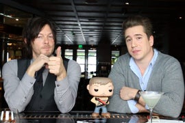 ‘Walking Dead’s’ Norman Reedus Reveals Favorite Episode, Gives Justin Bieber Advice, Answers Twitter Qs (Video)