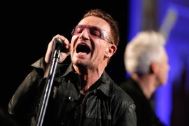 Bono Worries He’ll Never Play Guitar Again Due to Bicycle Crash Injuries