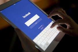 Facebook Launches New Journalism Tool FB Newswire With Help From Storyful