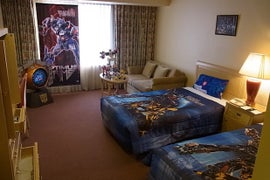 Hotel Offers ‘Transformers’-Themed Room for Your Nerdiest Sex Fantasies (Photos)