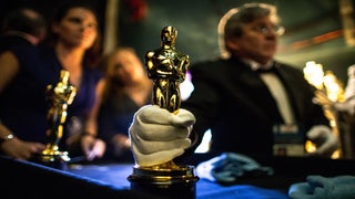 OscarWrap: Behind the Scenes With Jennifer Lawrence and Adele (Photos)