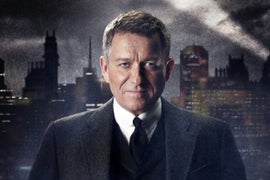 Batman Prequel ‘Gotham’ Reveals First Look at Alfred Pennyworth, Selina Kyle (Photos)
