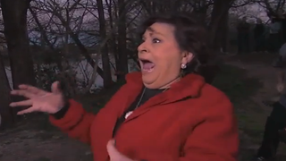 Jimmy Kimmel Gives Aunt Chippy Fright of Her Life (Video)