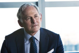 ‘Alias’ Star Victor Garber Joins 50 Cent’s Starz Series ‘Power’ (Video)