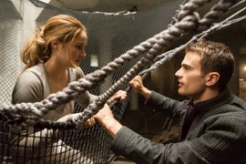 Watch ‘Divergent’ Red Carpet Live Stream (Video)