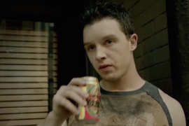 ‘Shameless’: Mickey Comes Out, Crushing Gay Stereotypes, Along With Ribs
