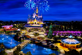 Disney, Shanghai Partner to Invest Another $800 Million in Resort