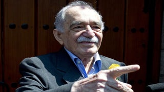 Gabriel García Márquez, Nobel Laureate, Dead at 87