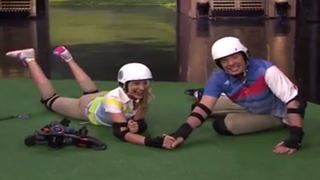 Cameron Diaz and Jimmy Fallon Risked Life and Limb in a Roller Golf Showdown (Video)