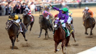 California Chrome Wins the 2014 Kentucky Derby (Video)
