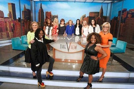 Barbara Walters’ ‘View’ Co-Host Reunion Features Rosie O’Donnell, Elisabeth Hasselbeck Side-by-Side (Photo and Video)