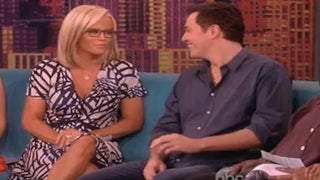 Seth MacFarlane Explains Geek Westerns to ‘The View’
