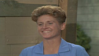 Ann B. Davis, ‘Brady Bunch’s’ Alice, Dead at 88