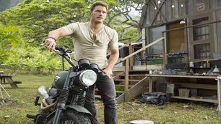 ‘Jurassic World’ Teaser Trailer Features Chris Pratt, More Dinosaurs (Video)